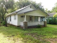 Building Photo - Very clean 2 bedroom/1 bath house in El Do...