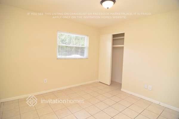 Building Photo - 520 Donna Dr