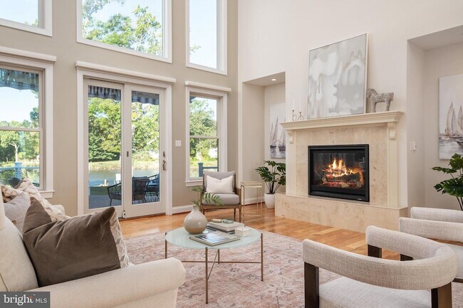 Building Photo - 1576 Bay Head Rd