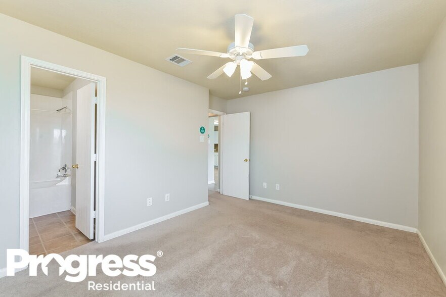 Building Photo - 13118 Kingston Point Ln