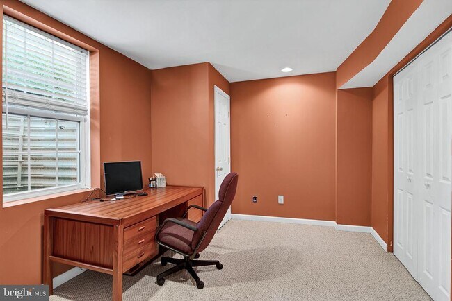 Building Photo - 3289 Kinross Cir