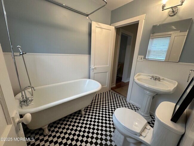 Building Photo - 312 Elberon Ave