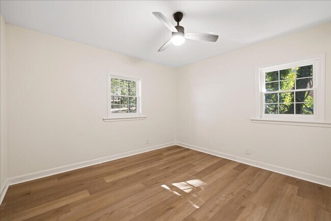 Building Photo - 1801 Morehead Ave