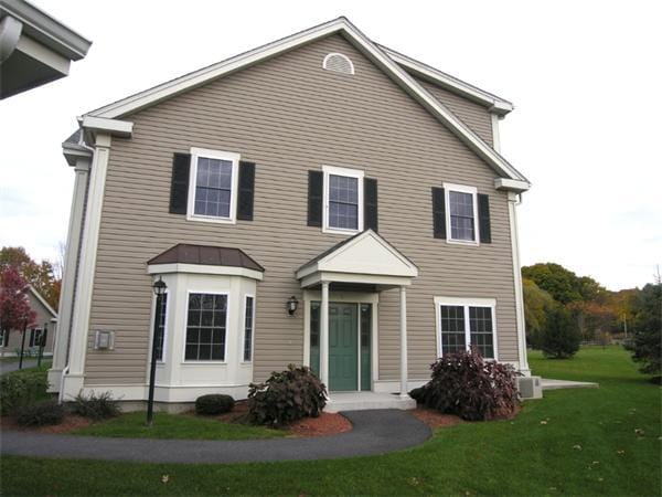Primary Photo - 1 Abbott Ln