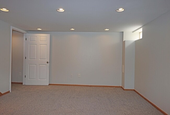 Building Photo - 1417 Wild Oats Dr