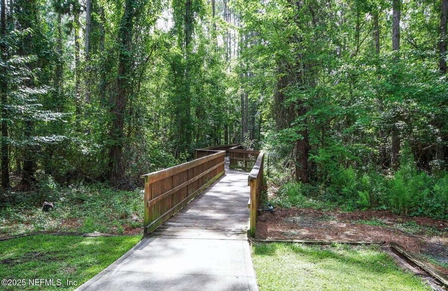 Building Photo - 785 Oakleaf Plantation Pky