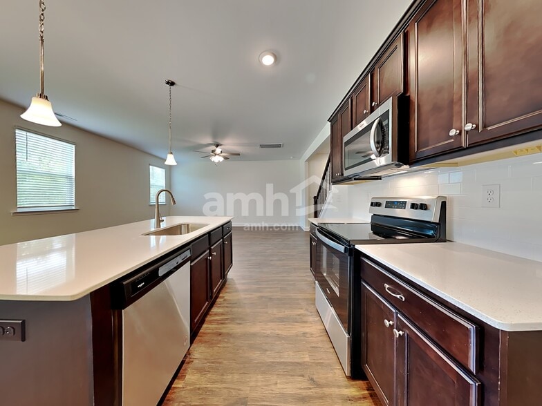 Building Photo - 1315 Bethany Dallas Dr