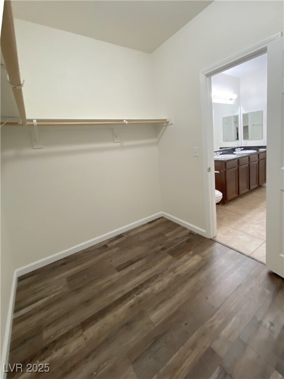 Building Photo - 1000 Aspen Cliff Dr