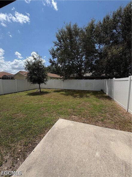 Building Photo - 1622 SW 33rd St