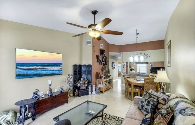 Building Photo - 9270 Lake Park Dr