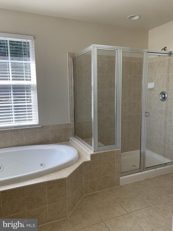 Building Photo - 8379 Academy Rd