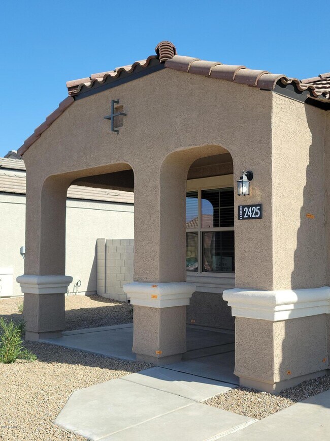 Building Photo - 2425 E San Borja Trail