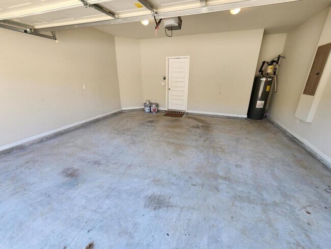 Building Photo - 2708 Wild Laurel Ct