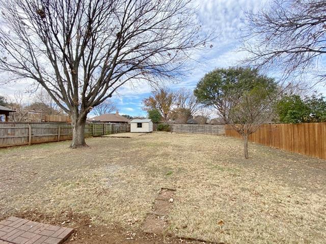 Building Photo - 3704 Fairhaven Dr