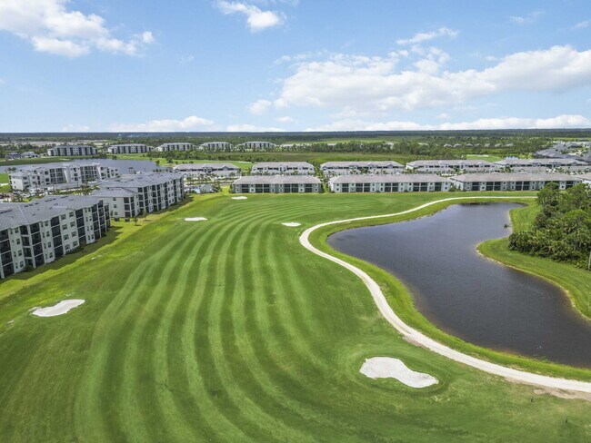 Building Photo - "Fully Furnished 2-Bed, 2-Bath Condo in Wellen Golf!"