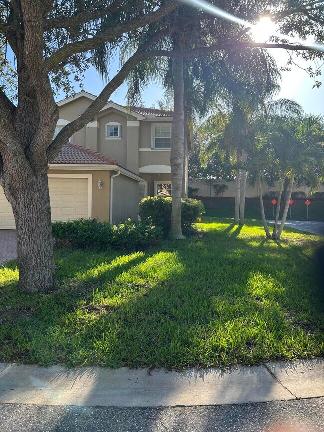 Building Photo - 10779 Paperbark Pl