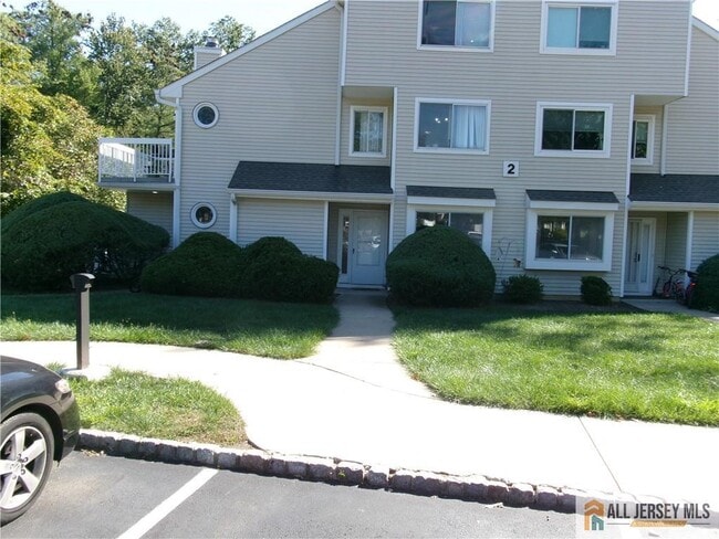 Primary Photo - 23 Deerberry Ln