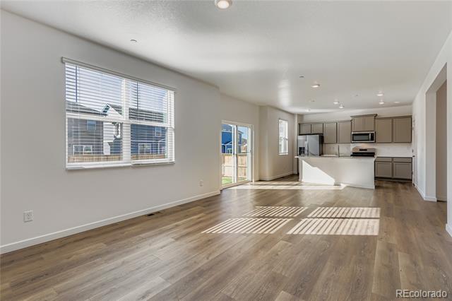 Building Photo - 9935 Ceylon Ct