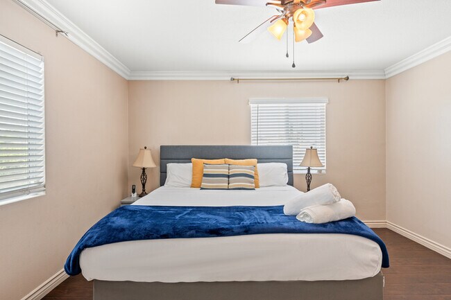 Building Photo - Fully Furnished 2BR Home with Crib — Mid-T...
