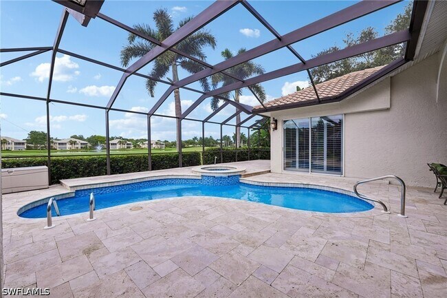 Building Photo - 8868 Lely Island Cir