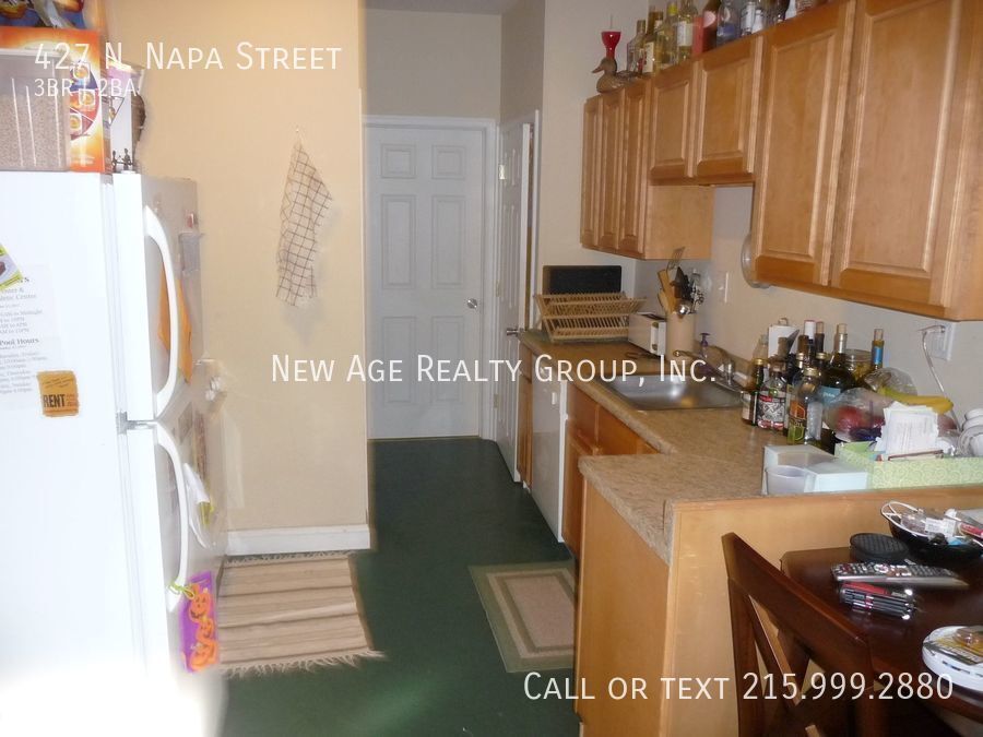 Building Photo - 427 N Napa St
