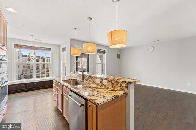 Building Photo - 23483 Logans Ridge Terrace