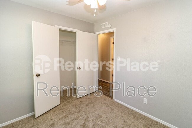 Building Photo - 444 West 147th Pl S