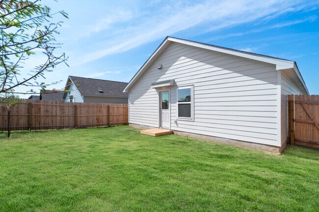 Building Photo - 10166 Asta Trl