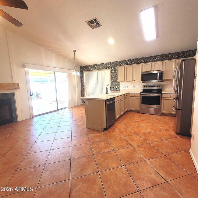 Building Photo - 9205 W Villa Rita Dr