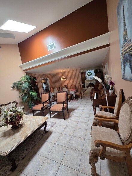 Building Photo - 3154 Valaria Dr N