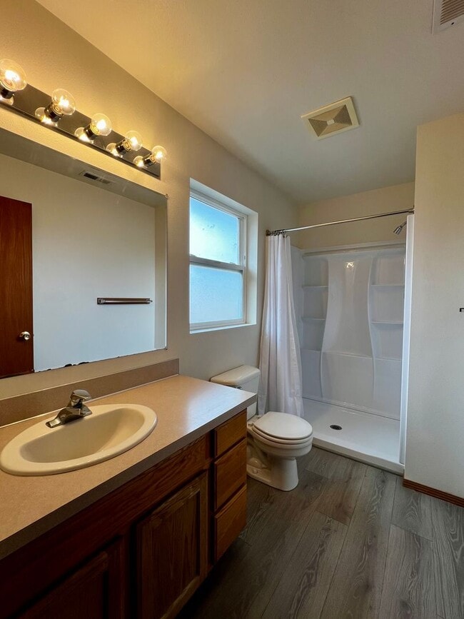 Building Photo - 3614 Fairbanks Ave