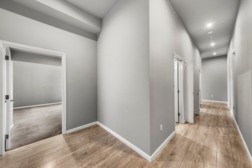 Building Photo - 404 Webster St