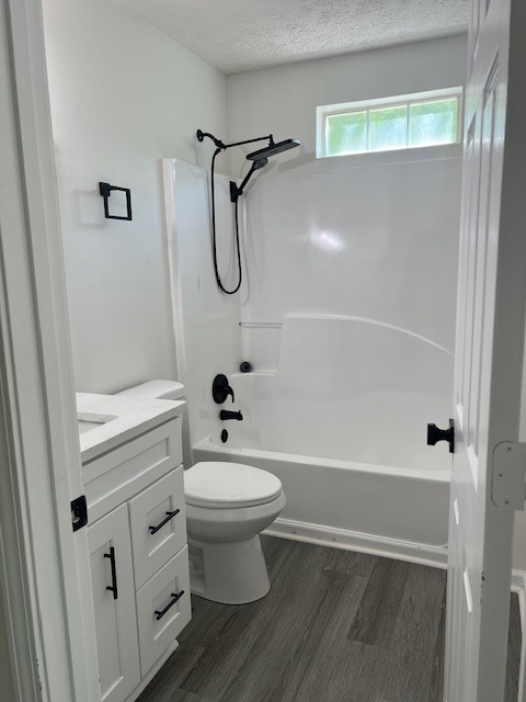 Building Photo - 5895 Terremont Cir