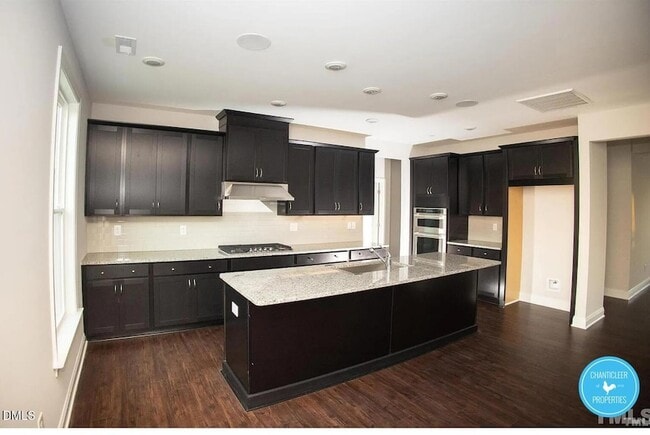 Building Photo - 628 Gold Coast Dr