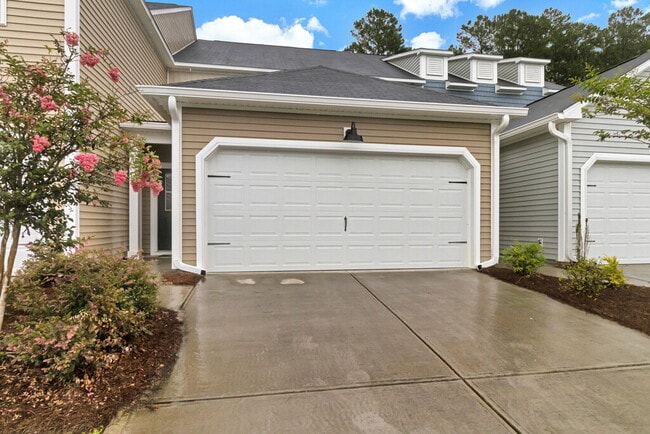 Building Photo - 146 Bellasera Wy