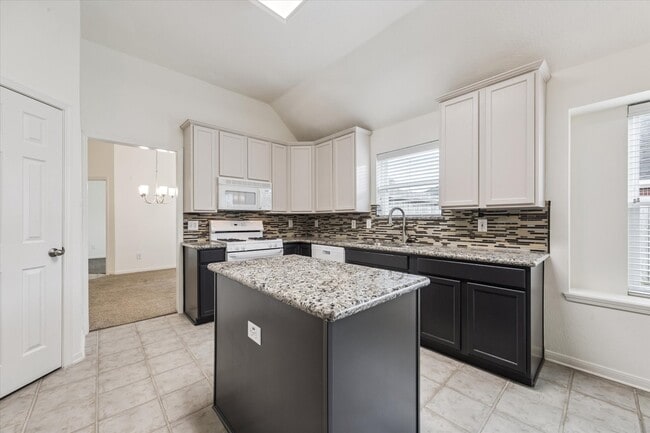 Building Photo - 13622 Apple Knoll Ct