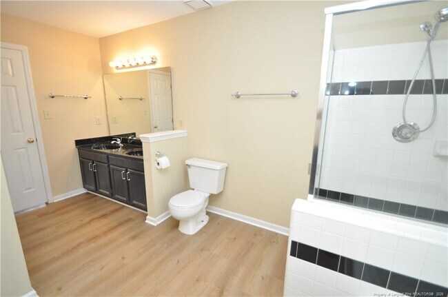 Building Photo - 1004 Oak Lake Ct