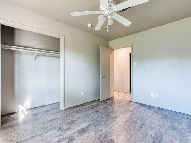 Building Photo - 10606 Macmora Rd