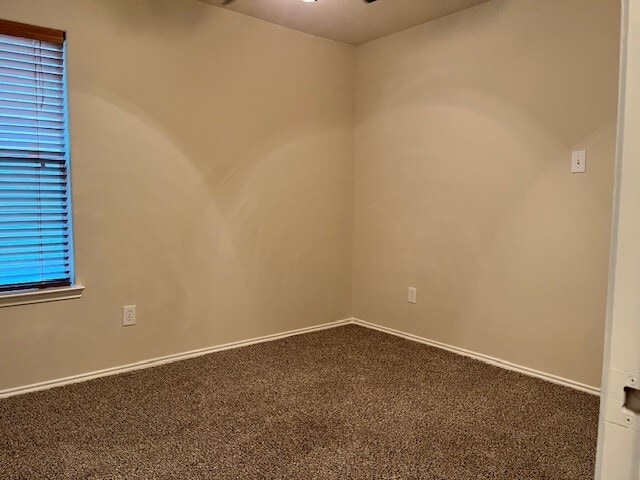 Building Photo - 8227 Wainwright Way