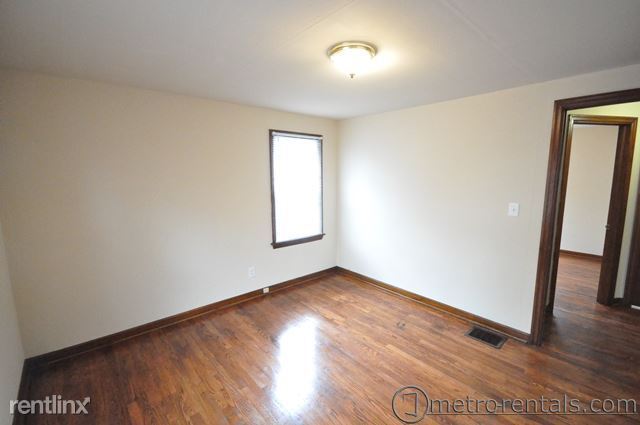 Building Photo - 2 br, 1 bath Townhome - 1611 Ashland Ave