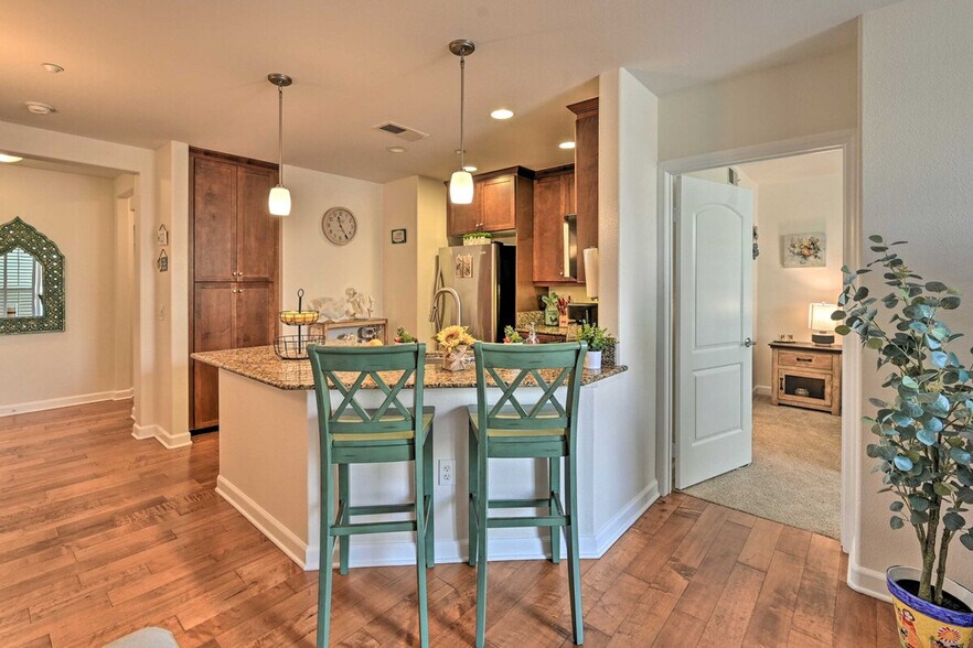 Building Photo - 1016 Costa Pacifica Way