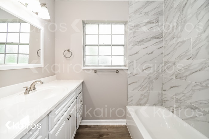 Building Photo - 1169 SE Magnolia Loop