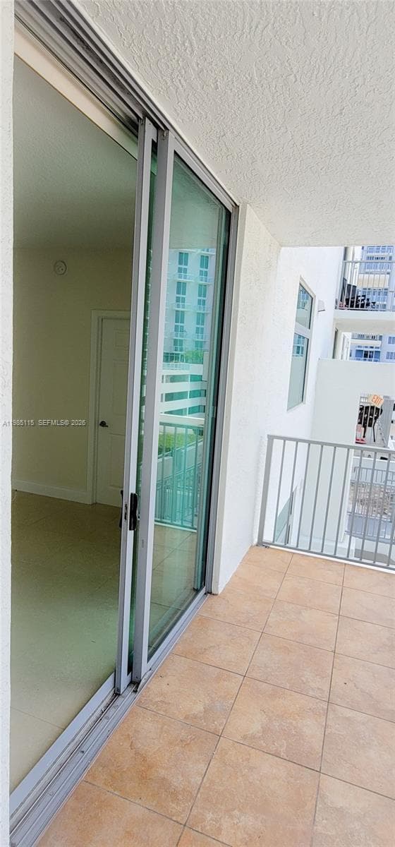 Building Photo - 140 S Dixie Hwy