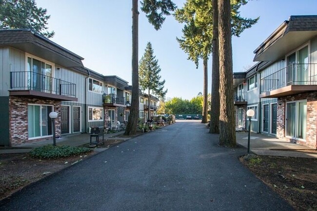 Building Photo - Super spacious 2 bedroom unit in the perfe...