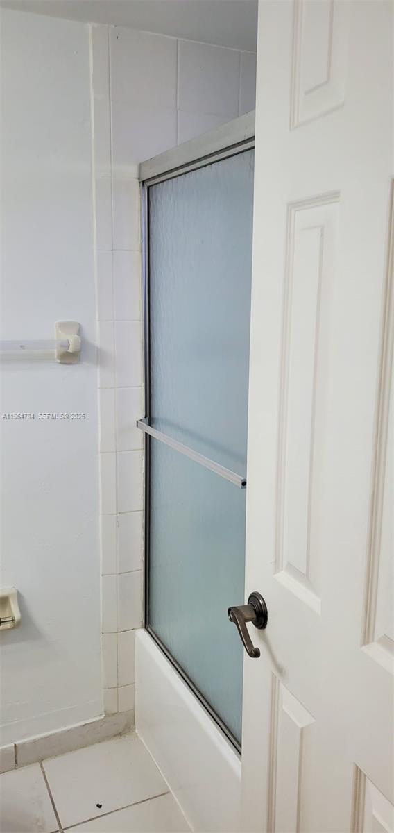 Building Photo - 5420 W 21st Ct