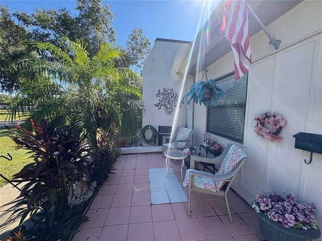 Building Photo - 1606 Flint Dr W