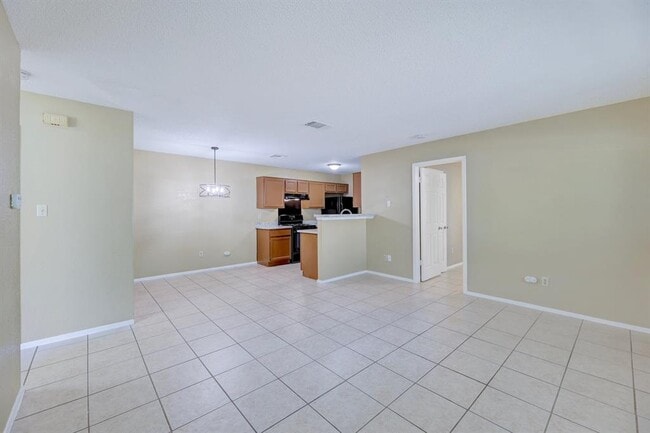 Building Photo - 12302 Dellrey Dr