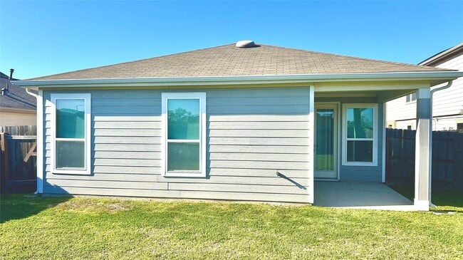 Building Photo - 2627 Hawthorn Park Ct