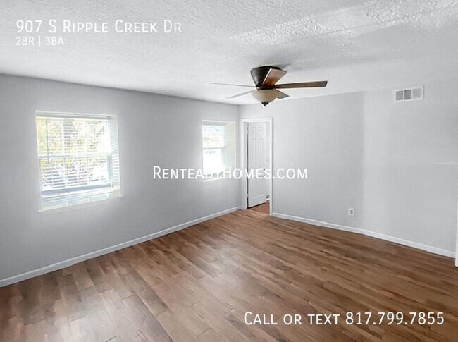 Building Photo - 907 S Ripple Creek Dr