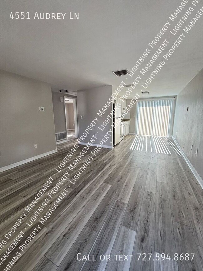 Building Photo - 4551 Audrey Ln